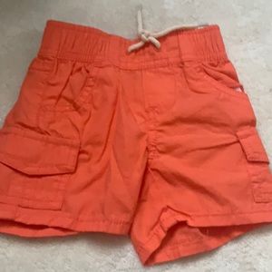 Baby Gap baby boy pull-up shorts. Melon color. NWT 3-6m
